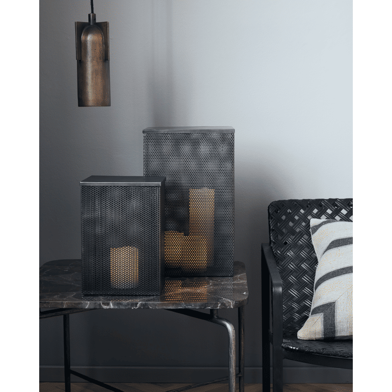 Casa Doctor Verse Lantaarn, Negro