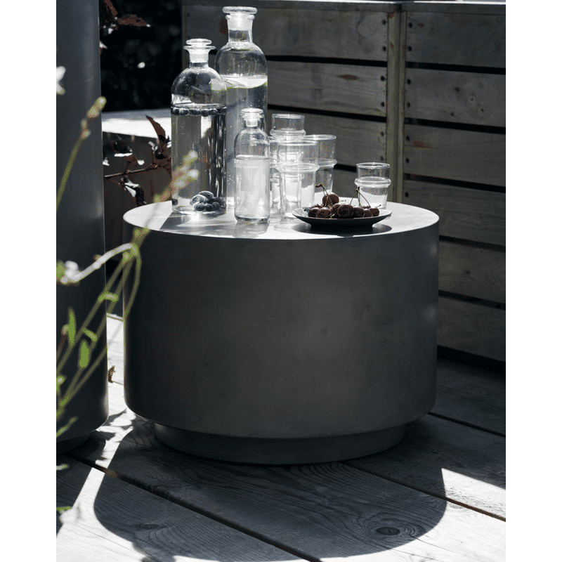 Mesa Out de House Doctor, Gris