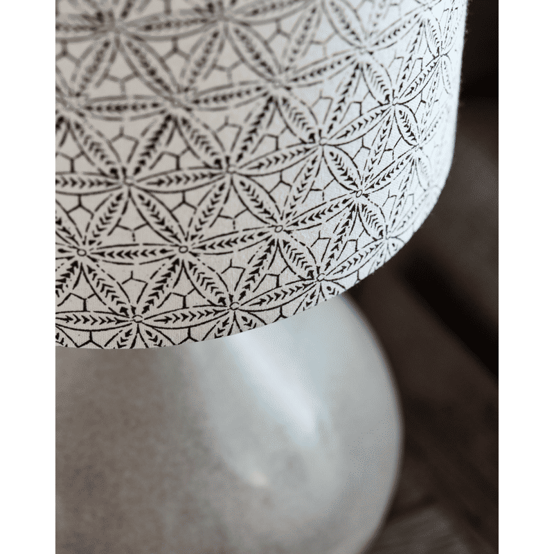 Lampe de table Florie de House Doctor, Sable