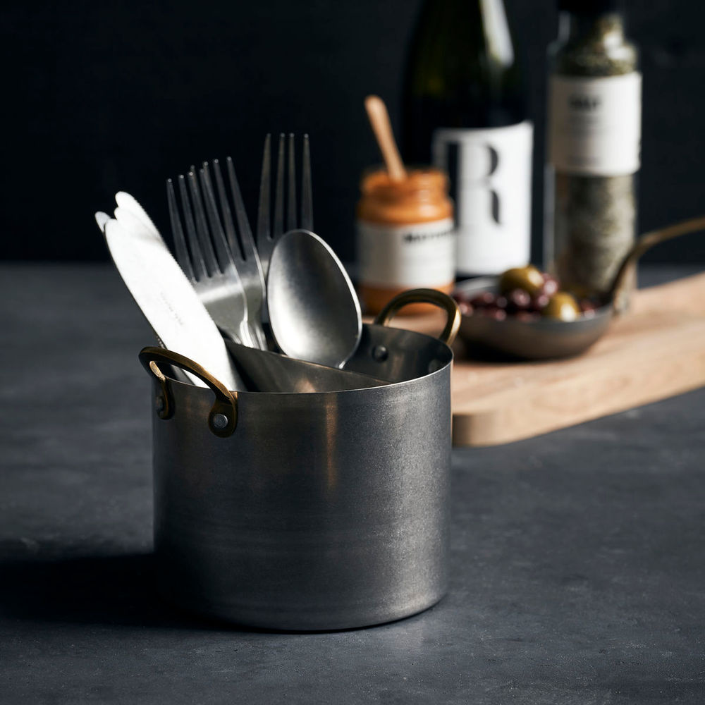 Nicolas Vahe Organizador, Presentación, Acabado plata