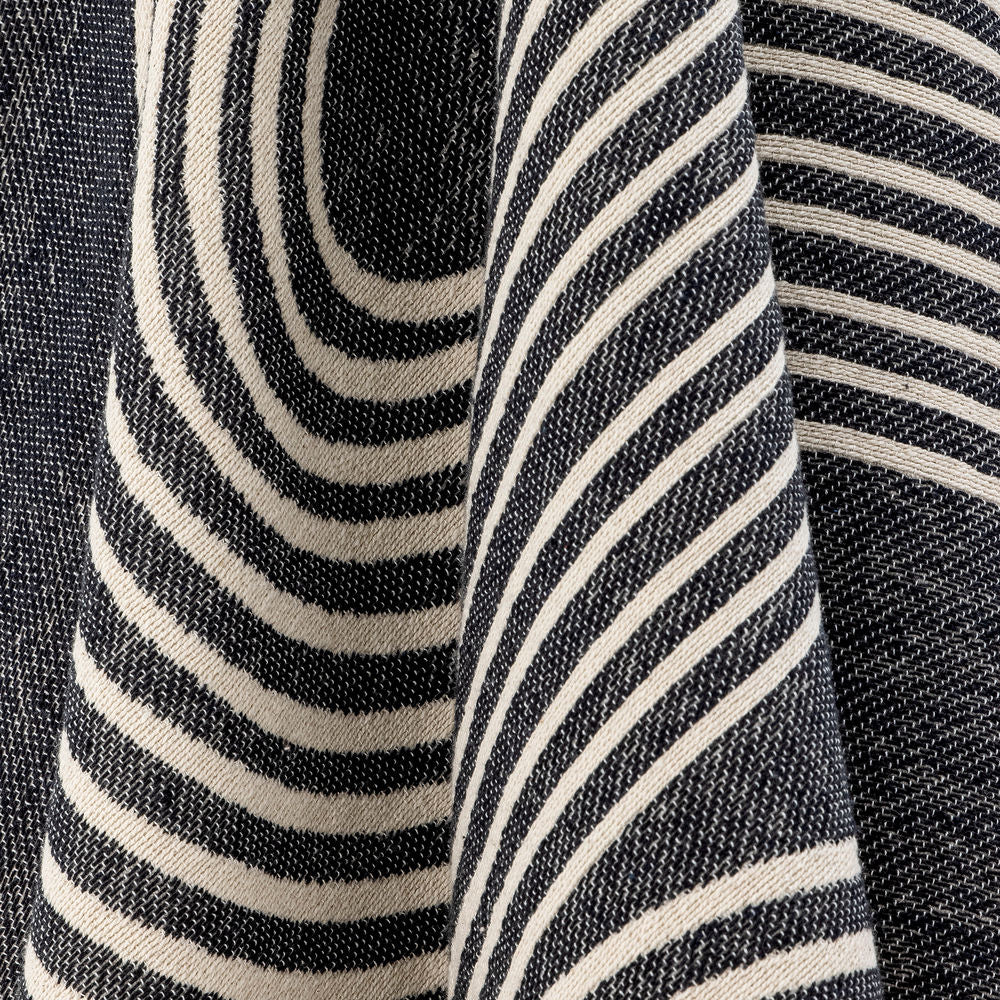 Bloomingville Anek Plaid, Zwart, Katoen