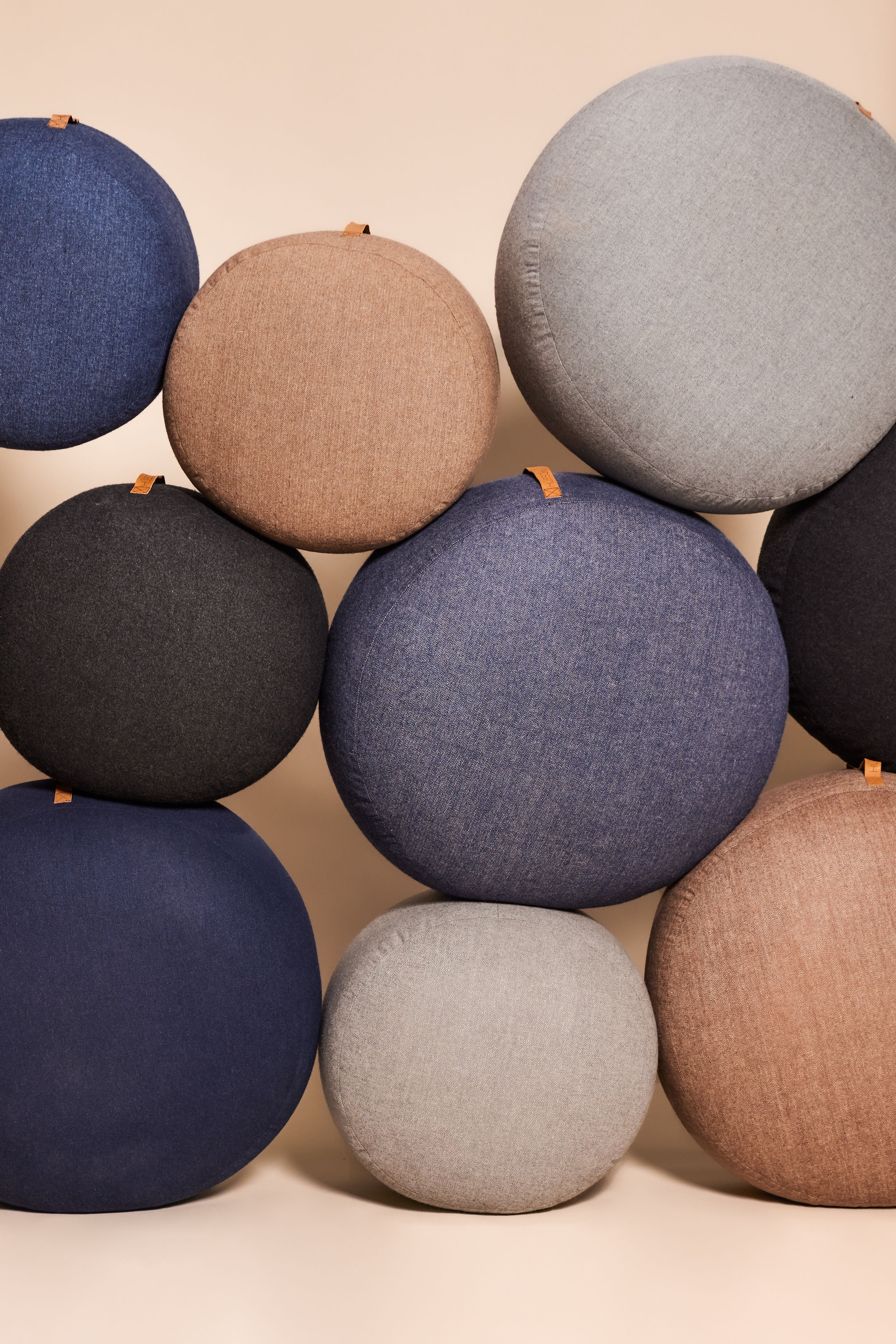 Hübsch Mochi Poef Ø70 Bleu