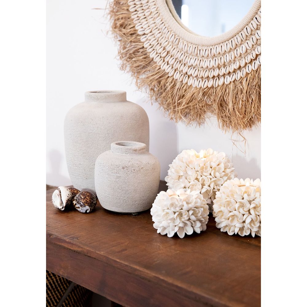 Bazar Bizar The Raffia Cowrie Mirror - Natural White